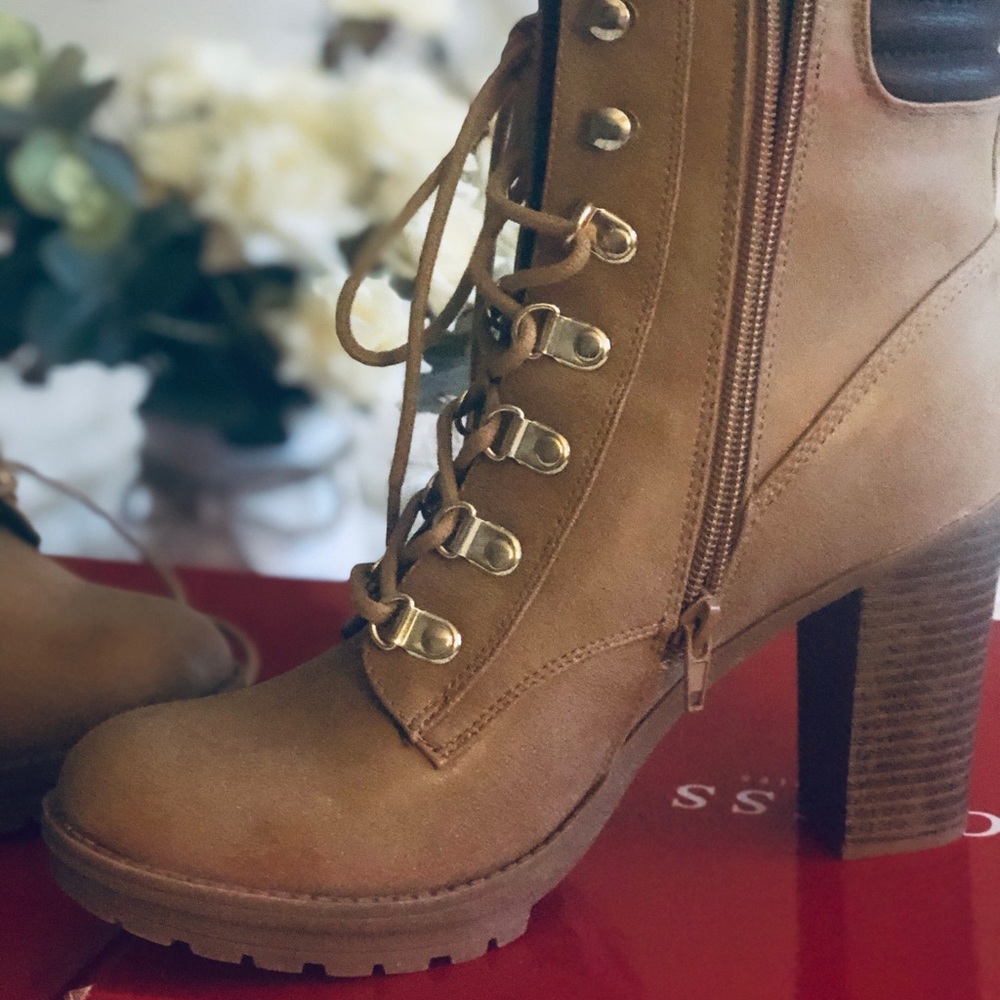 Guess Tan Lace-Up Combat Moto Boots